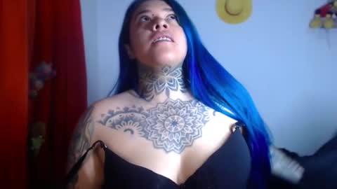 Bubbles online show from January 19, 2:30 am