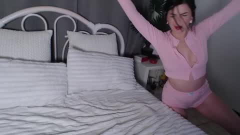 Chantelle online show from September 15, 9:11 pm