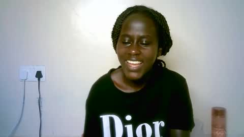 sweet_diva19 online show from March 11, 7:35 am