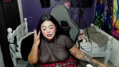 elizabeth grey online show from April 28, 11:41 pm