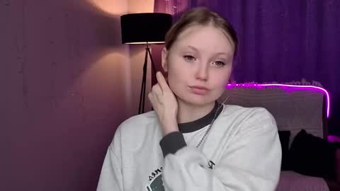 Mikki online show from February 28, 10:25 am