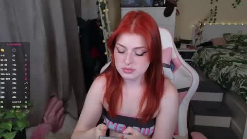 Snapshot of sweetangel_striptease chatting on October 14, 4:42 pm SweetAngel Striptease online show from October 14, 4:42 pm