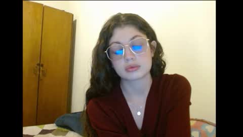 sweetcalm_ online show from March 2, 3:50 am