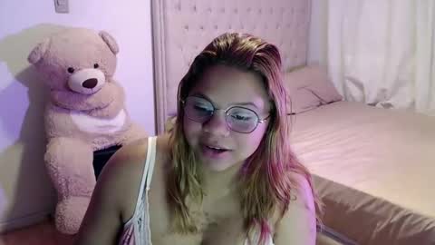 Cristal online show from November 5, 1:16 pm