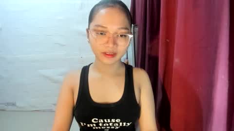 SOPHIA online show from December 18, 7:35 am