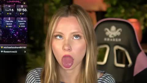 Lina online show from March 4, 3:40 pm