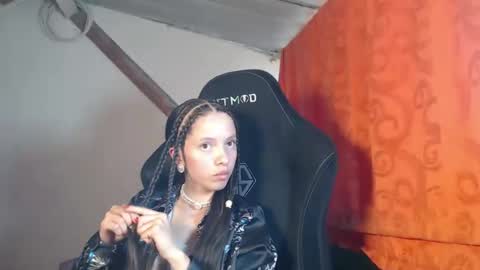 Snapshot of sweetdam12 chatting on January 10, 8:59 pm sweetdam12 online show from January 10, 8:59 pm