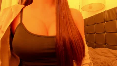 mercedes online show from April 7, 7:32 am