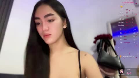 mallow online show from October 25, 3:41 pm