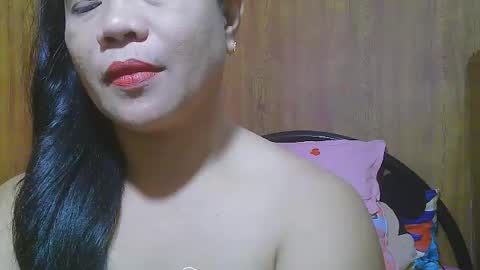sweeteyes69xx online show from August 2, 2:25 am