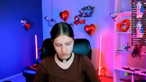 Chloe online show from March 6, 12:55 pm