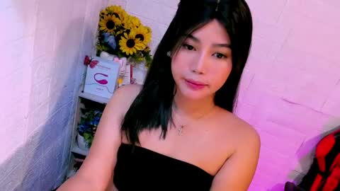 Nicole online show from April 17, 2:46 am