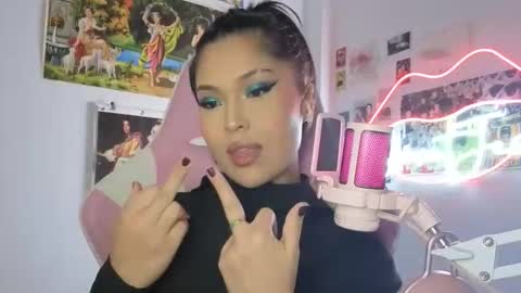 SweetJess online show from March 23, 5:02 am