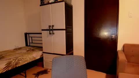 Zoe online show from October 23, 4:51 am