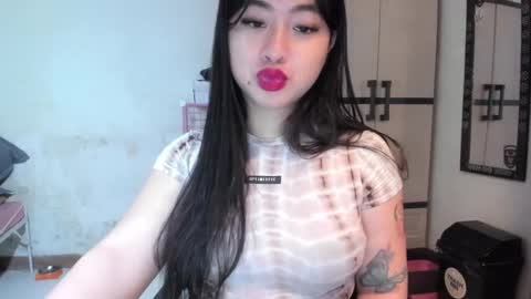 Zoe online show from February 21, 5:09 pm