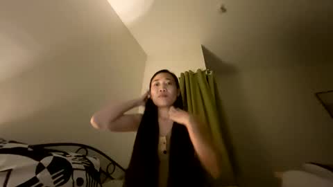 sweetmeeoowe_69 online show from February 23, 8:18 pm