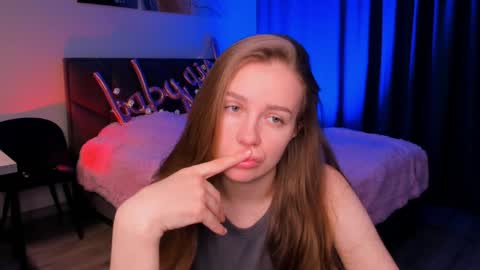 Swetmilkis online show from January 15, 8:41 am