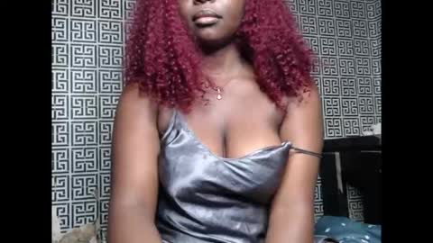 sweetnectarx online show from October 27, 12:39 am