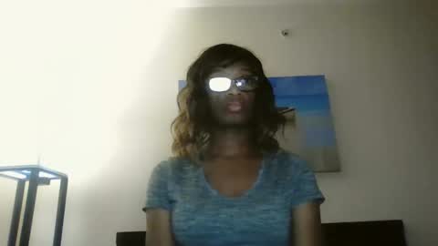 Snapshot of sweetness_cool chatting on January 3, 11:23 pm sweetness_cool online show from January 3, 11:23 pm