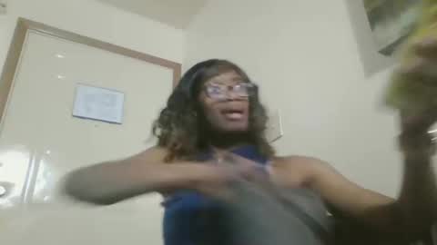 Snapshot of sweetness_cool chatting on December 28, 9:08 pm sweetness_cool online show from December 28, 9:08 pm