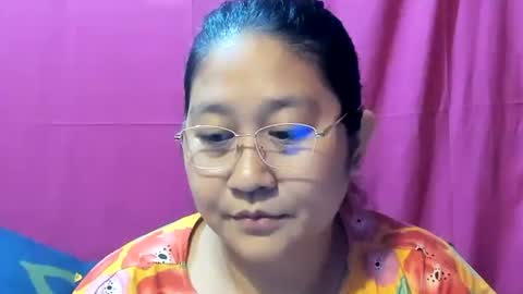 Snapshot of sweetpilipina88 chatting on January 2, 11:09 am MIA online show from January 2, 11:09 am