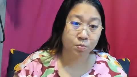 Snapshot of sweetpilipina88 chatting on February 1, 10:55 pm MIA online show from February 1, 10:55 pm