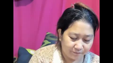Snapshot of sweetpilipina88 chatting on February 17, 11:02 am MIA online show from February 17, 11:02 am