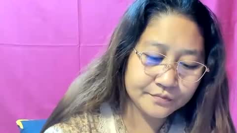 Snapshot of sweetpilipina88 chatting on January 9, 1:29 am MIA online show from January 9, 1:29 am