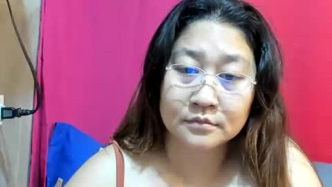 Snapshot of sweetpilipina88 chatting on March 2, 10:45 pm MIA online show from March 2, 10:45 pm