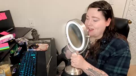 Jezebel online show from November 5, 10:09 am