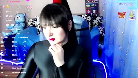 Snapshot of sweetsunnymila chatting on January 13, 10:58 am HelloI amShy Charming Mila-Nice to meet you and Welcome I am not a nude model  Sometimes a smile is all that we need online show from January 13, 10:58 am