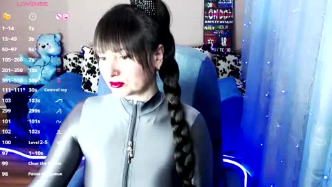 Snapshot of sweetsunnymila chatting on December 6, 11:44 am HelloI amShy Charming Mila-Nice to meet you and Welcome I am not a nude model  Sometimes a smile is all that we need online show from December 6, 11:44 am