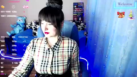 Snapshot of sweetsunnymila chatting on February 10, 10:20 am HelloI amShy Charming Mila-Nice to meet you and Welcome I am not a nude model  Sometimes a smile is all that we need online show from February 10, 10:20 am