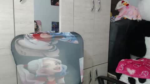 sweett_candy1 online show from December 18, 4:50 am