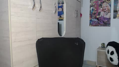 sweett_candy1 online show from October 22, 3:11 am