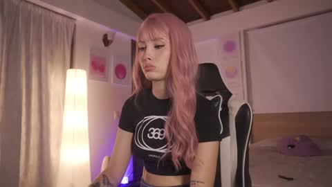 Cat independent model  online show from February 23, 4:24 am