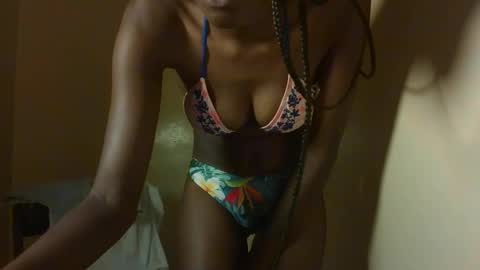 sweett_maya online show from February 21, 7:09 am