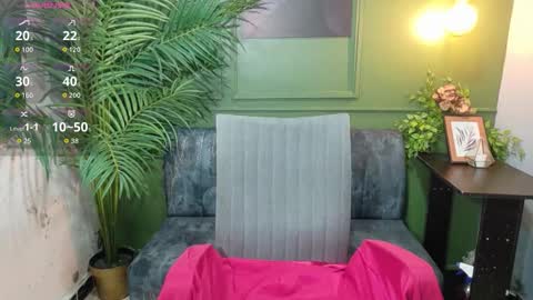 Emma online show from February 21, 8:42 pm