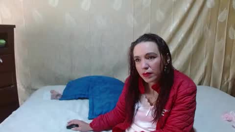 Snapshot of sydney_kane_ chatting on February 20, 1:51 pm sydney_kane_ online show from February 20, 1:51 pm