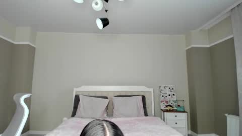 Mila online show from October 17, 10:18 am