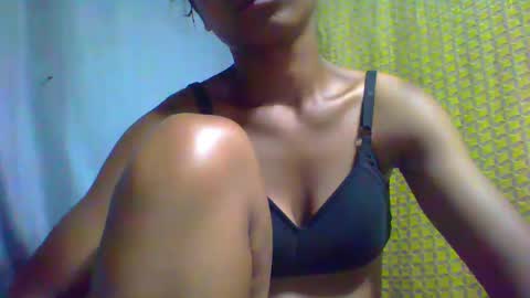 tahiryjosiah online show from February 9, 4:04 am