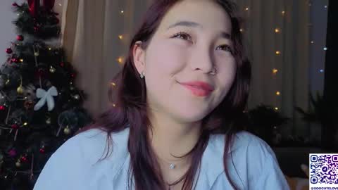 Soo Ying online show from December 17, 8:46 pm