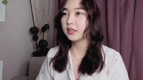 Soo Ying online show from November 29, 9:30 pm