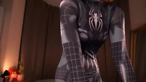 im Lally online show from October 2, 2:38 am