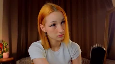 im Lally online show from October 5, 2:38 am