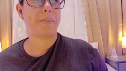 Tali online show from July 4, 1:18 pm