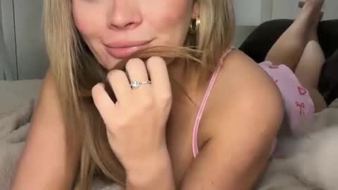 Talia online show from February 16, 6:30 pm