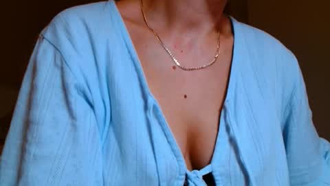  Kira  online show from November 18, 7:42 am