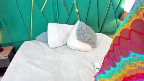 Snapshot of tamara_myller1 chatting on March 10, 1:00 pm Tamara  online show from March 10, 1:00 pm