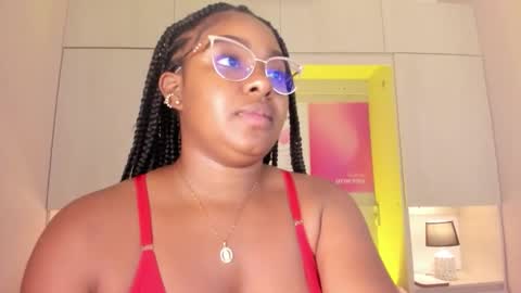 Tami online show from January 6, 7:39 pm